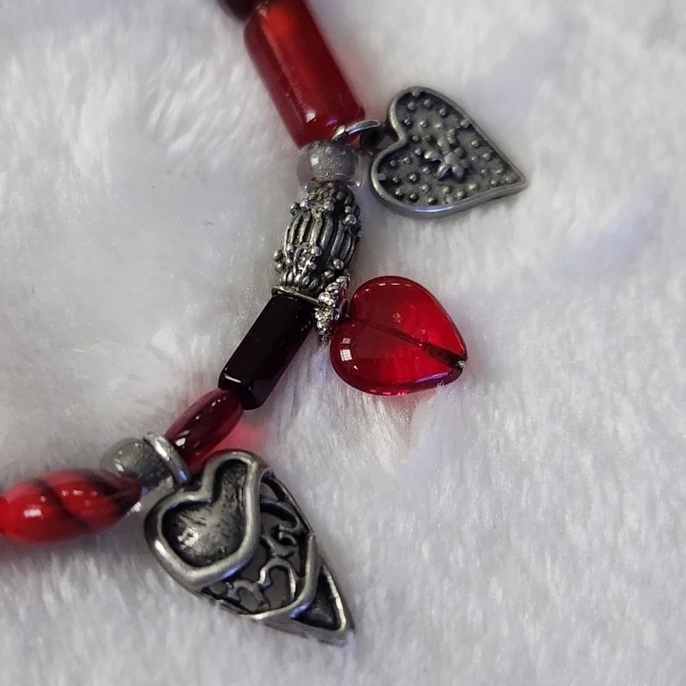 ❤️Heart Charm Bracelet with Red & Silver Accents – Romantic Statement Jewelry - Picture 4 of 9